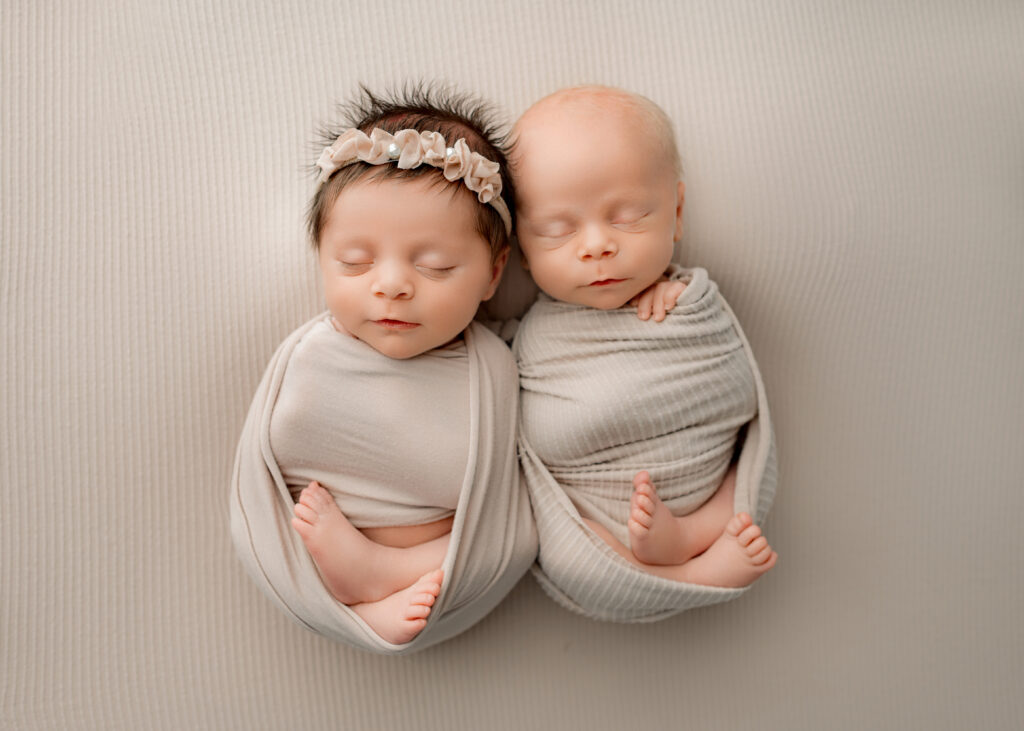 twin-newborn-photographer-boston