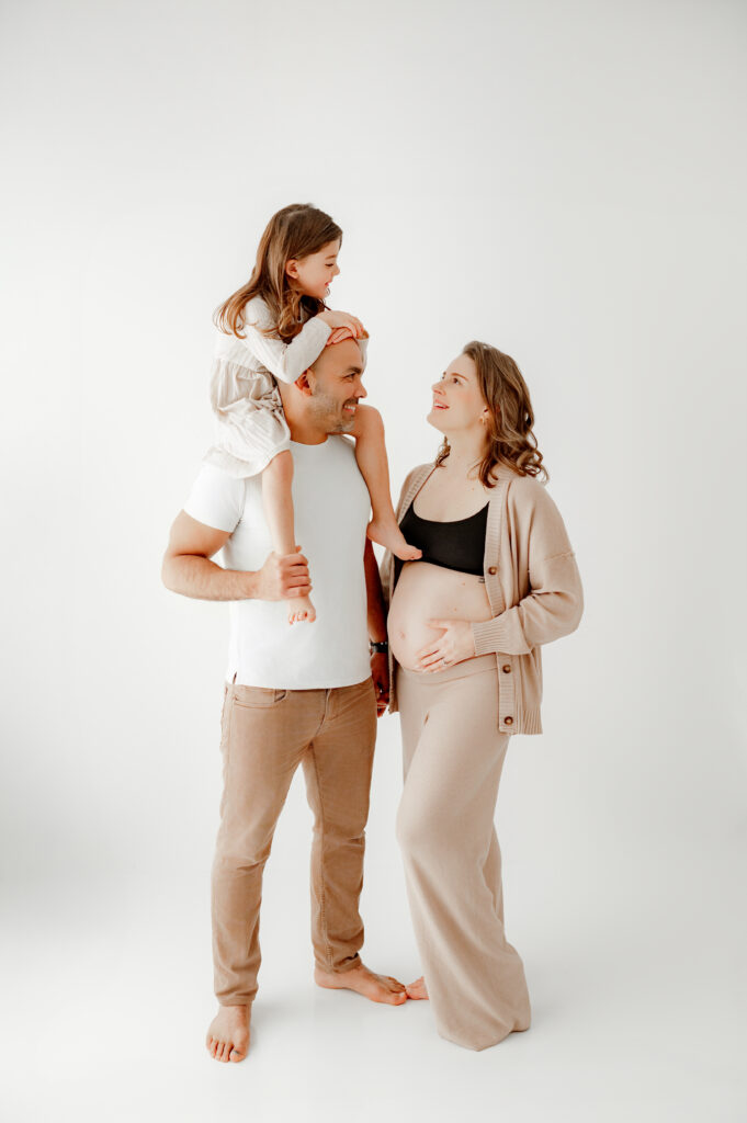 family-maternity-photography