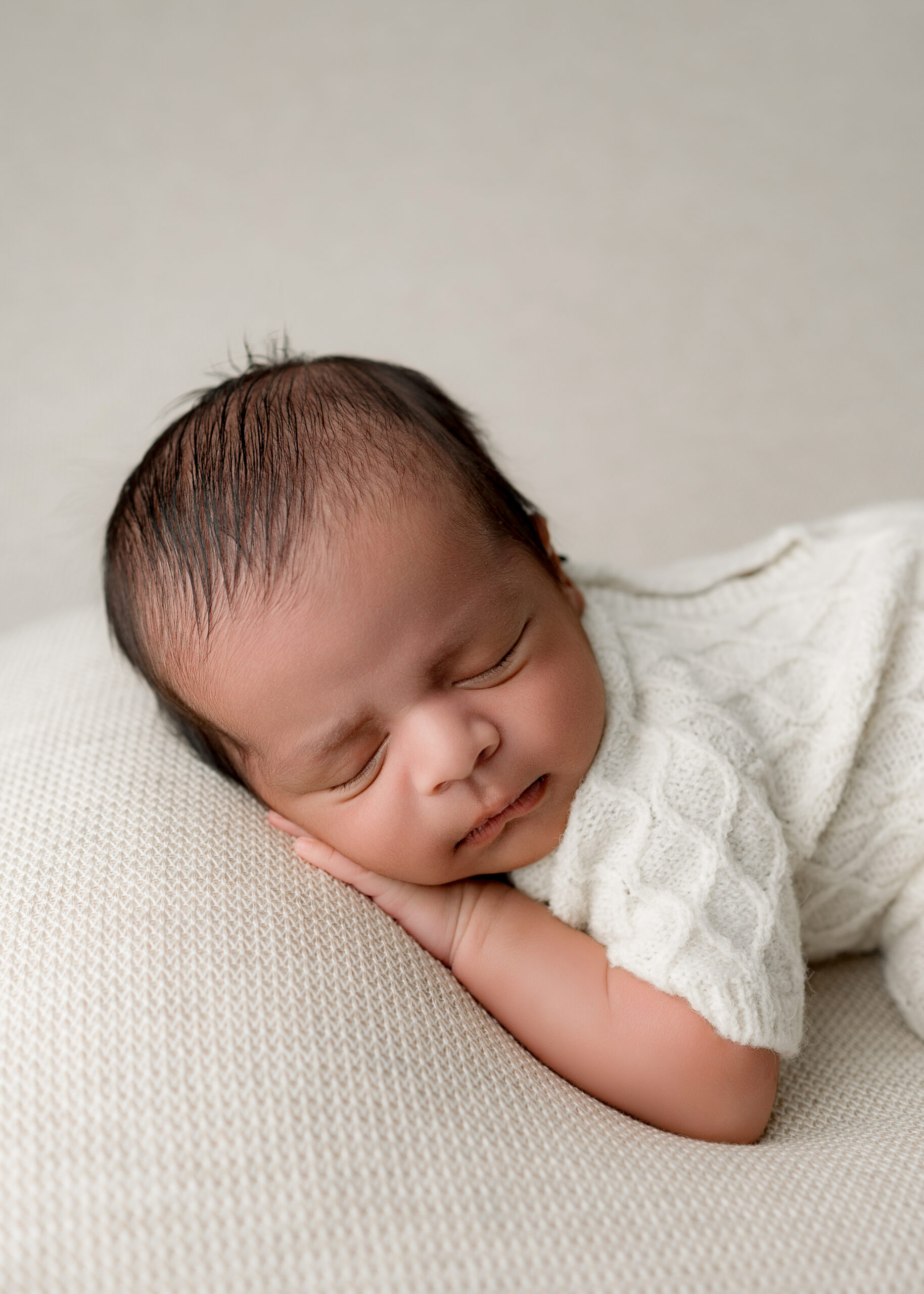 timeless newborn portraits