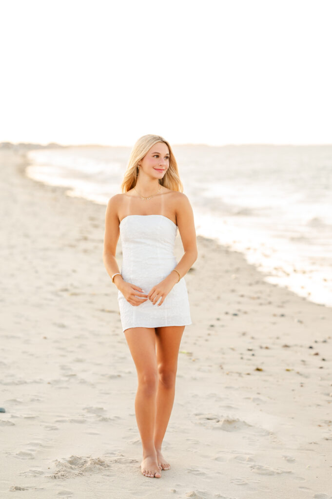 beach senior portraits