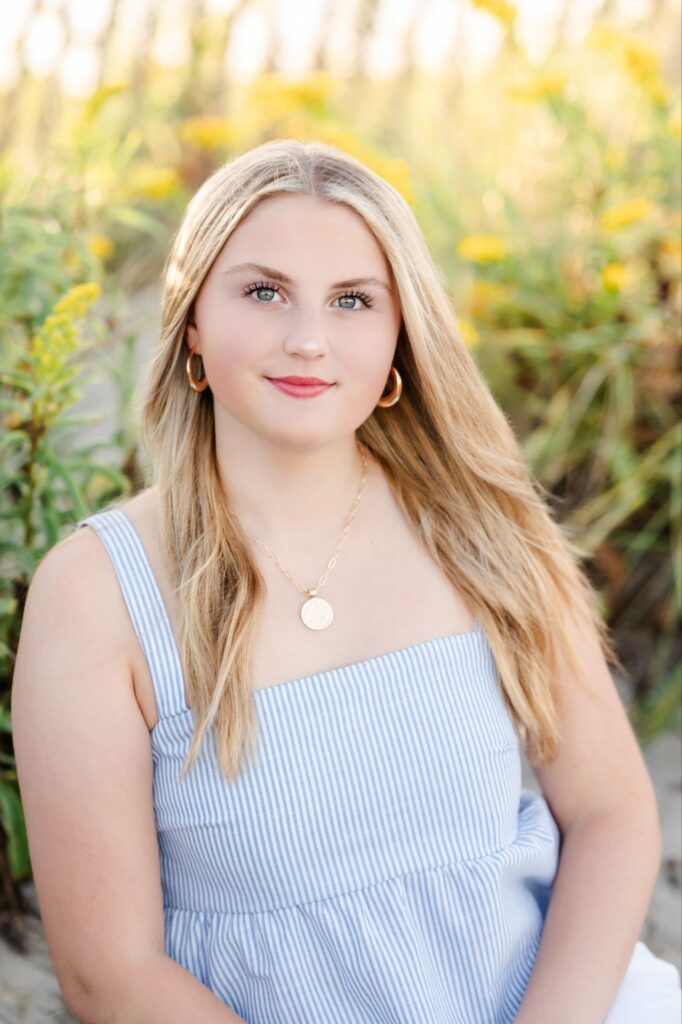 beach senior portrait photographer