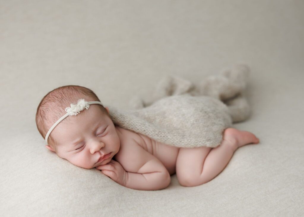 luxe newborn photographer